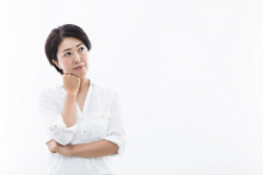 おりものの色やにおいが更年期で変化？女性のデリケートな悩み対策