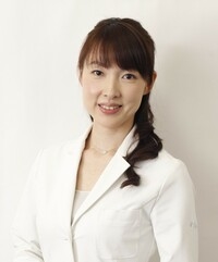 ★吉形(レミ)先生_200.jpg