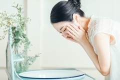 
            その洗い方あってる？洗顔の正解とは