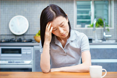 
            ホットフラッシュって何？症状に負けないためのケア方法とは
